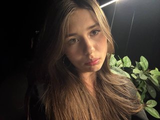 Elly-Blo0m