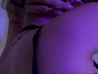 Ella 054
