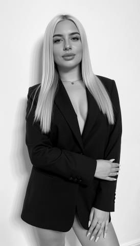 Julianna6969
