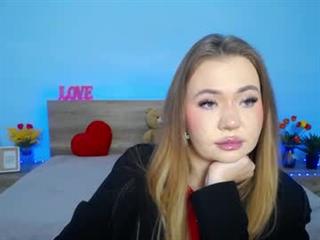 anastacyyellig