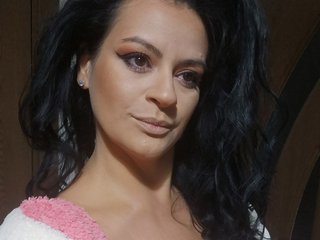 Glamouros Profile Picture