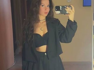 KristinaBlow
