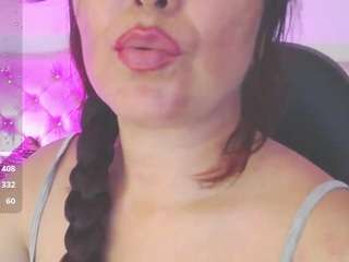 evelyn-mature19