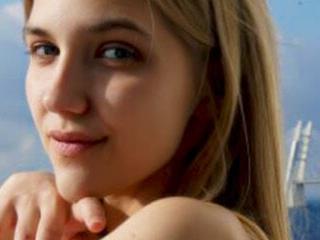 4example Chloe