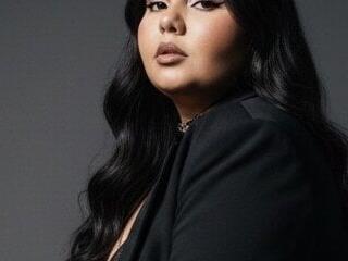  Shara Handal 