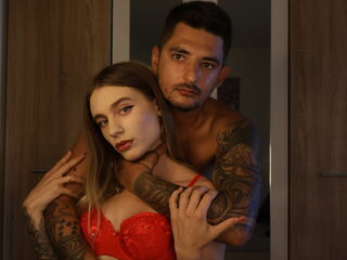 AnnaAndLeo