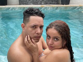 LaraAndDariuss