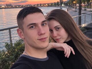LukasAndAnya