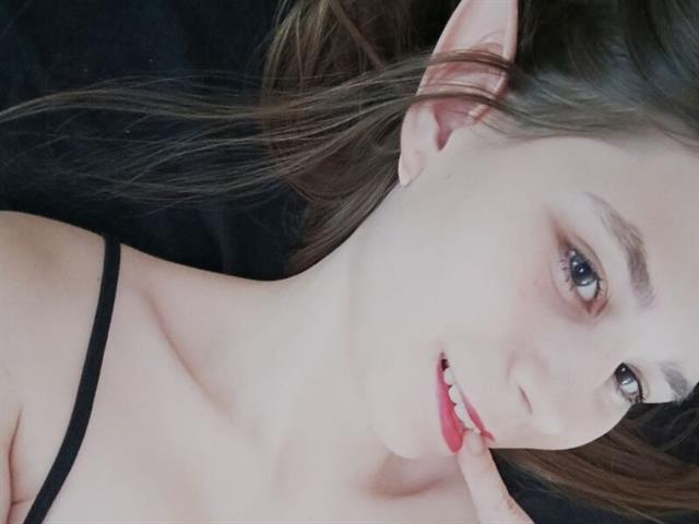 TinishaDubbert