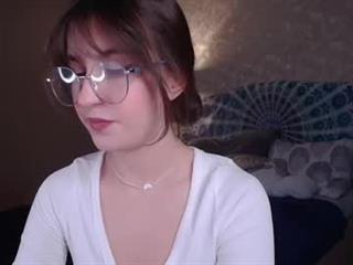 Alicelovefuck Profile Picture