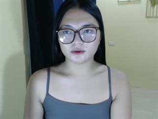 miss laura Profile Picture