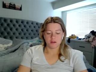 thatprettyblondegirl