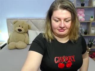 zannadreil Profile Picture